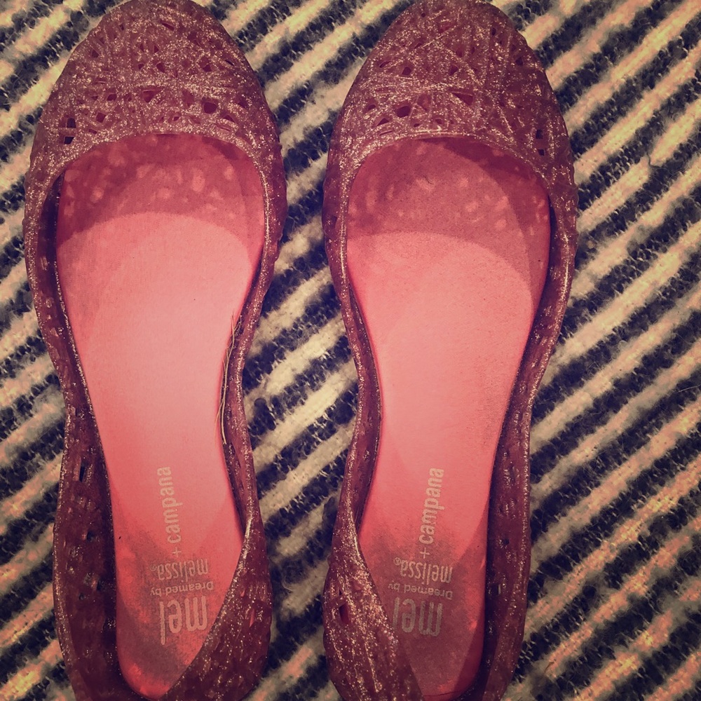 Mel by Melissa slip on girls’ shoes